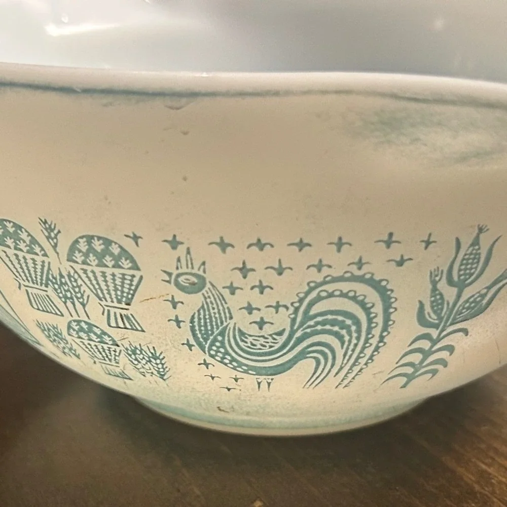 Vintage Pyrex Butterprint Amish Mixing Bowls 2pc Matching Set Cinderella 441 443
